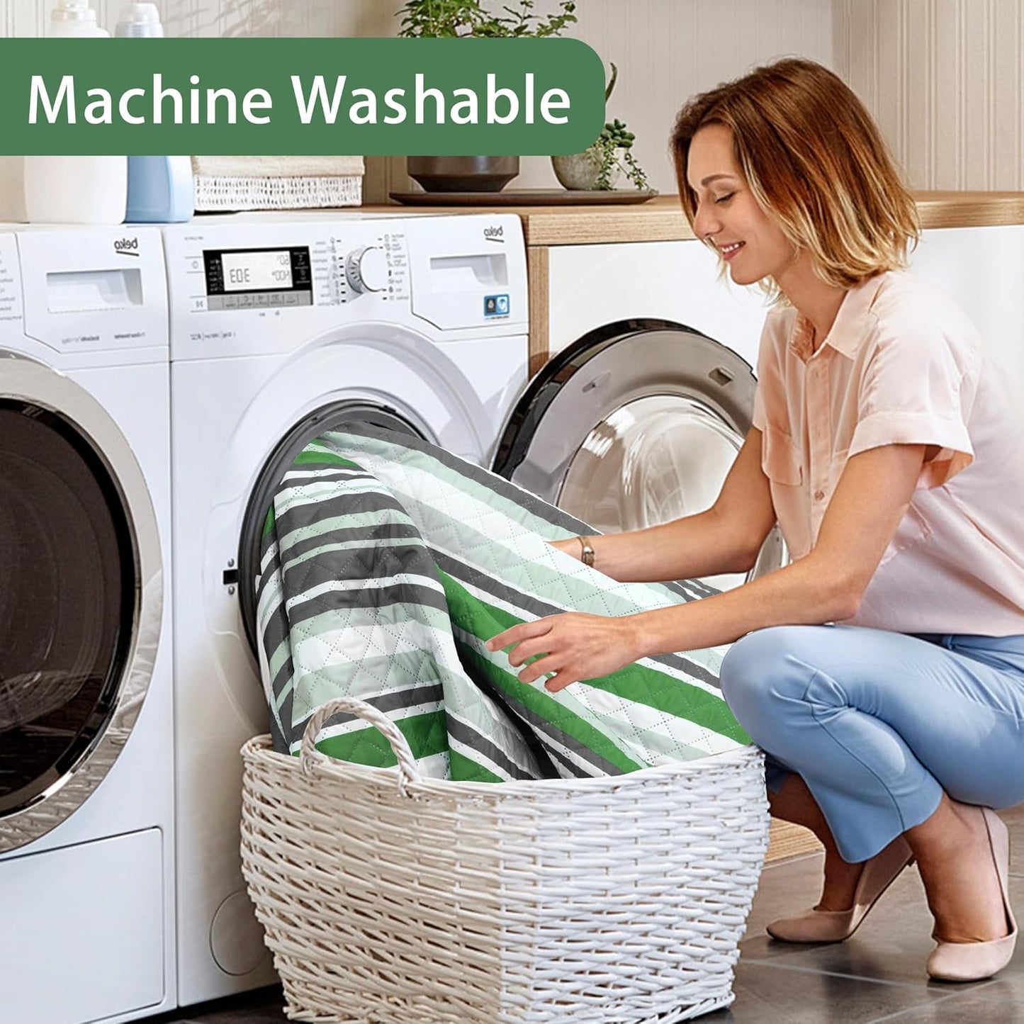 HX&OD Large Picnic Blanket Outdoor 80”x60” Waterproof Picnic Mat Foldable 3-Layer Camping Blanket Portable with Carry Strap Park Blanket for Grass(Green)