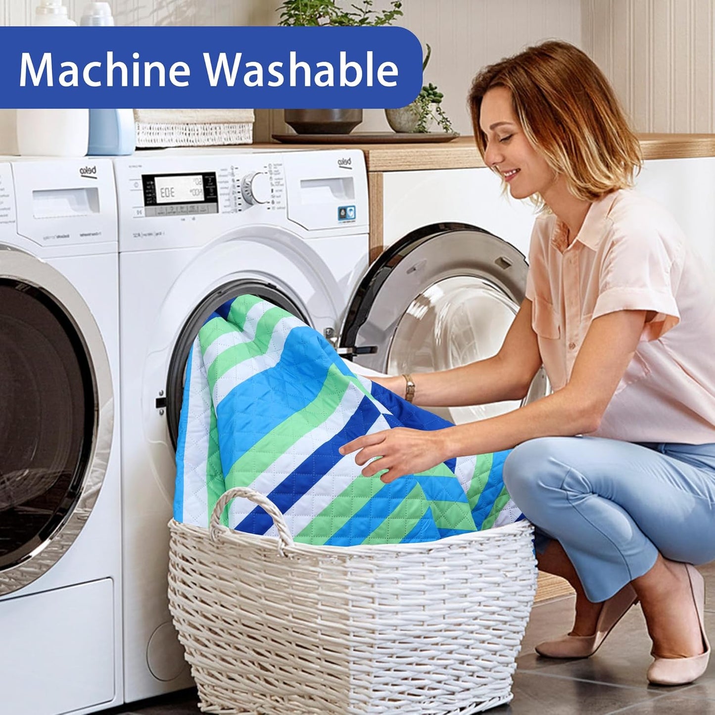 HX&OD Large Picnic Blanket Outdoor 80”x60” Waterproof Picnic Mat Foldable 3-Layer Camping Blanket Portable with Carry Strap Park Blanket for Grass(Blue)