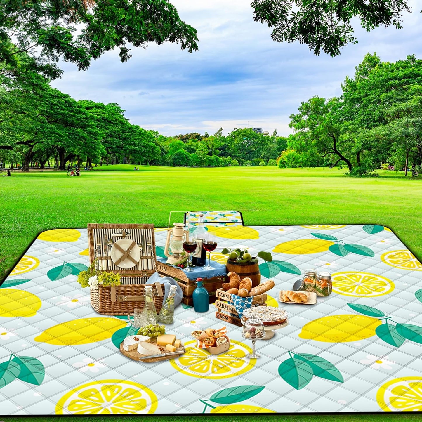 Extra Large Picnic Blanket Waterproof,80"x 80"Foldable Machine Washable Beach Blankets,Outdoor Blanket for 6-8 Adults,Picnic Mat Suitable for Indoor Crawling,Park Beach,Camping,Hiking,Travel(Lemon)