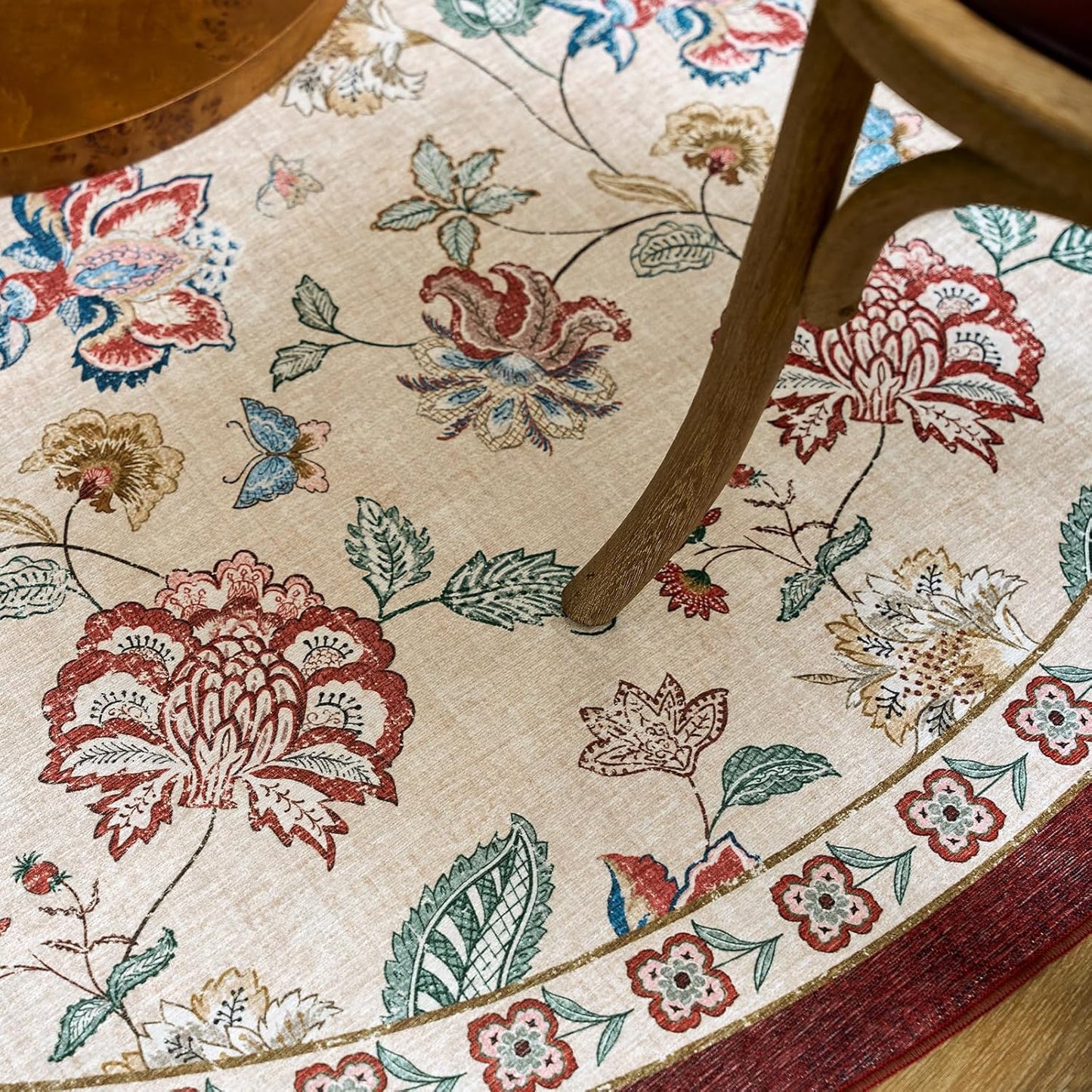 jinchan Floral Corner Rug for Living Room Washable Bedroom Rug Vintage Romance Design Non Slip Quarter Circle Lightweight Low-Pile Throw Carpet for Reading Nook Playroom,6ft Radius, Red/Beige